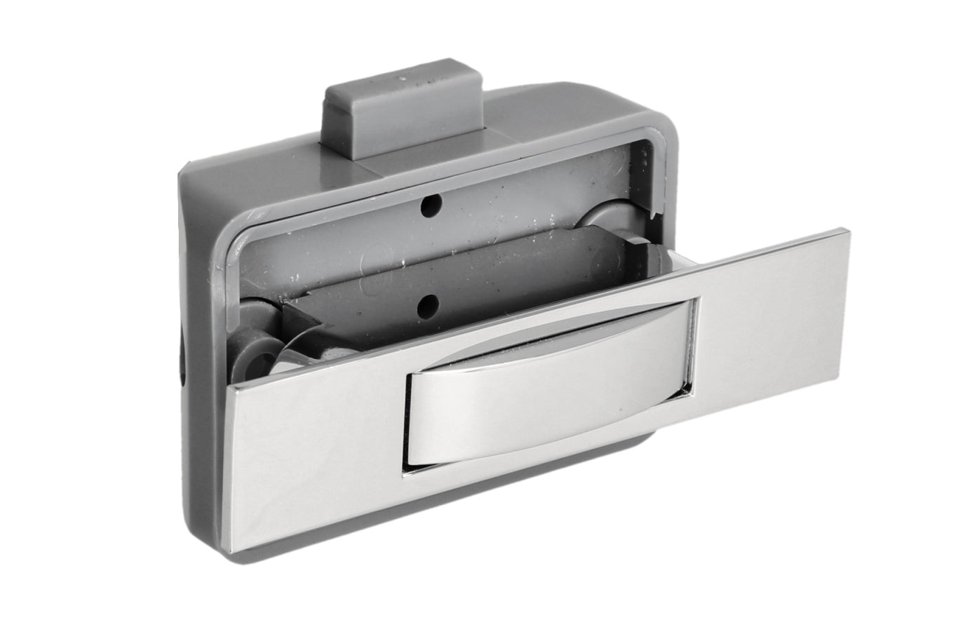 Hochwertiger Druckknopf-Verschluss mit Soft-Close und Grifffunktion, aus Zamak, Oberfläche: verchromt, Ausführung: rechteckig, 14.03.042-0. Massiver Druckknopf für Wohnwagen, Yacht, Privatflugzeug und viel mehr, von SISO Denmark