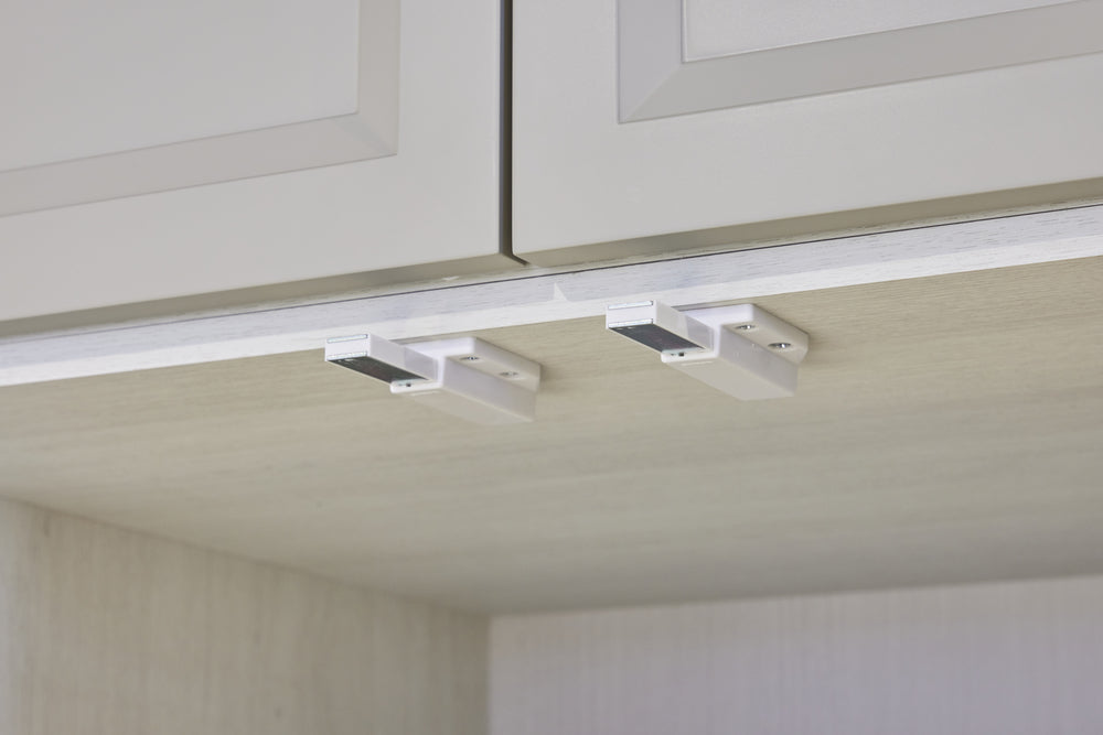 2 high-quality magnetic push-button catches, including counterplate, surface: brown, 38 mm (1-1/2″), ML-80BR for furniture doors, cabinet doors