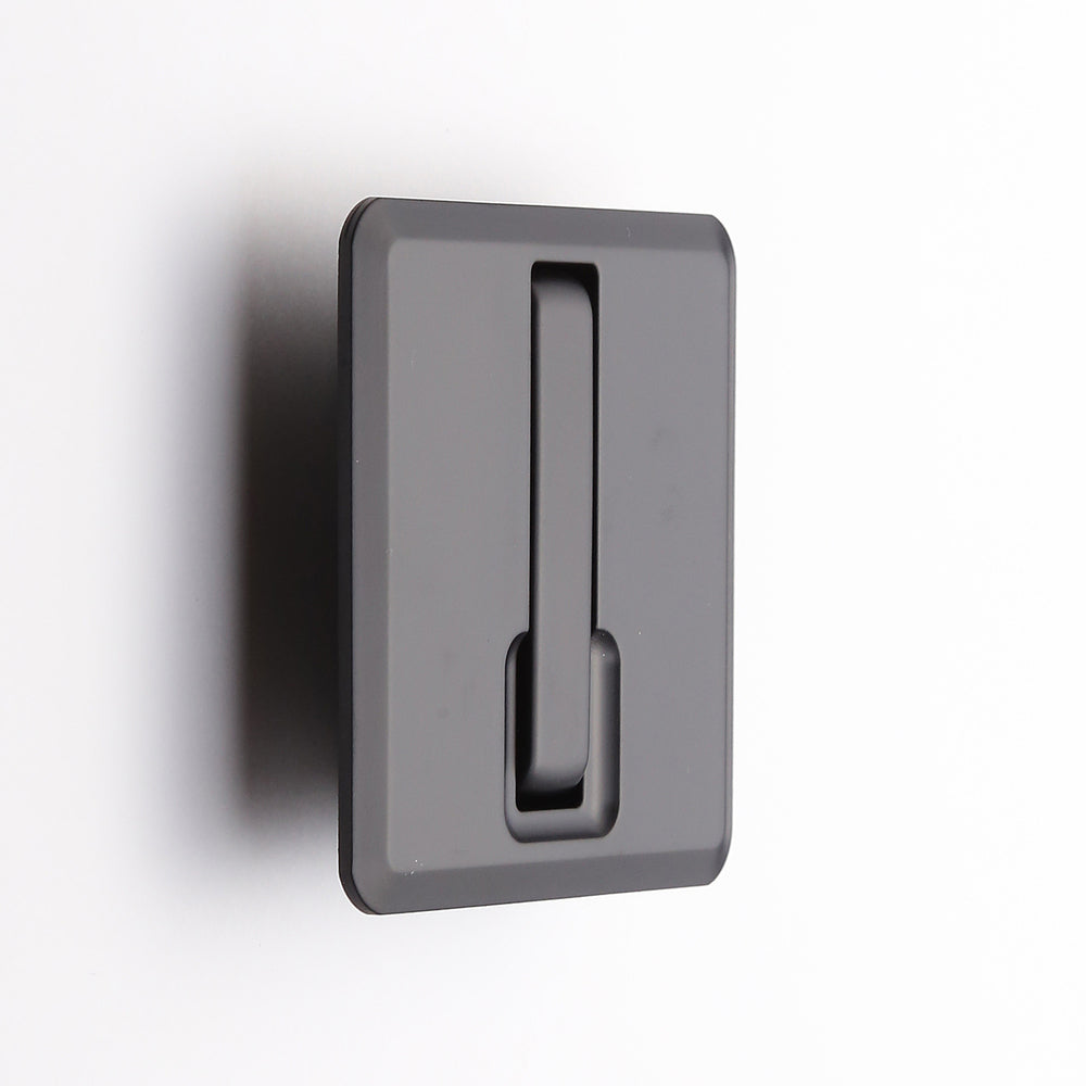 Hochwertiger quadratischer Federklapphaken zum Einlassen, Oberfläche: schwarz, satiniert matt, 64 mm (2,6″), NF-K64-BL. Quadratischer Klapphaken mit Schließautomatik, für Tinyhouse, Wohnmobil, Yacht und viel mehr, von Sugatsune / LAMP® (Japan)