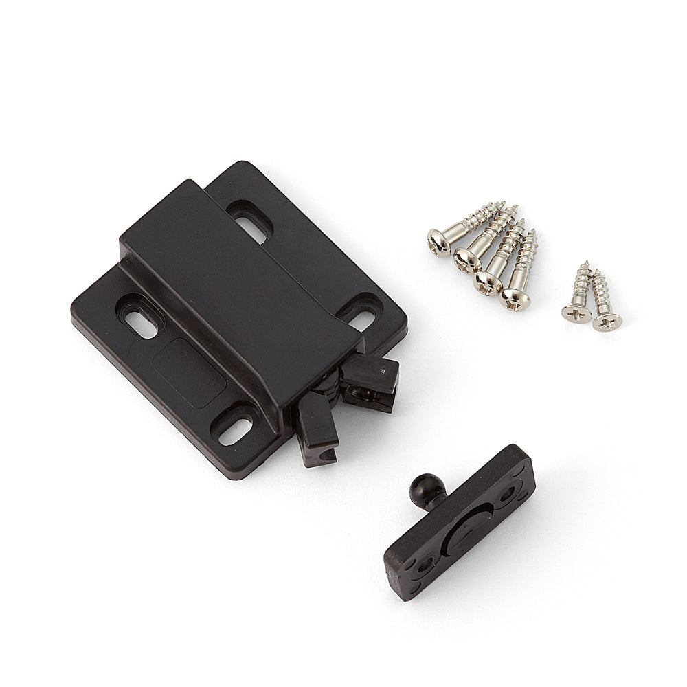 Non-magnetic push-to-open latch MC-28 from SUGATSUNE / Lamp (Japan). Door opener spring latch, automatic touch latch for furniture, screw-mounted with counterpiece and screws.