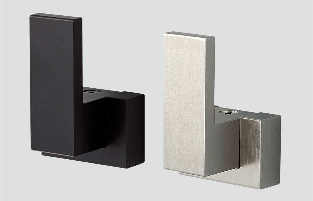 Hochwertiger Kleiderhaken, für Wandmontage, Tragkraft: 10 kg, Oberfläche: schwarz, PXB-UM05-101-BL. Designhaken für Garderobe, Wohnzimmer, Hotel, Restaurant und viel mehr, von Sugatsune / LAMP® (Japan)